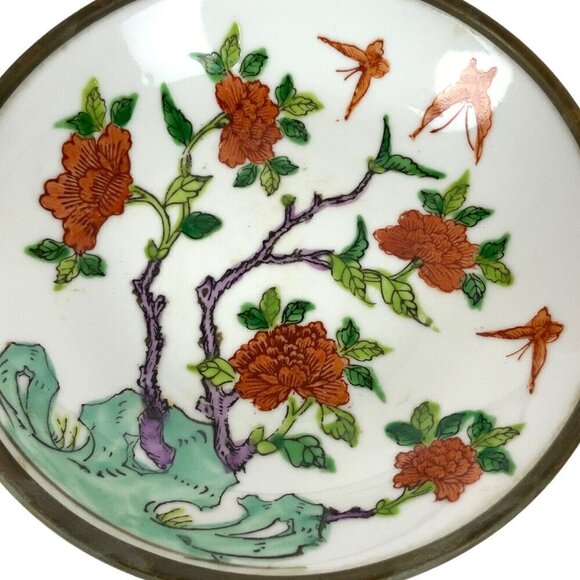 Japanese Porcelain Ware Floral Bowl Wide Hand Painted & Brass Clad Hong Kong - Picture 2 of 4